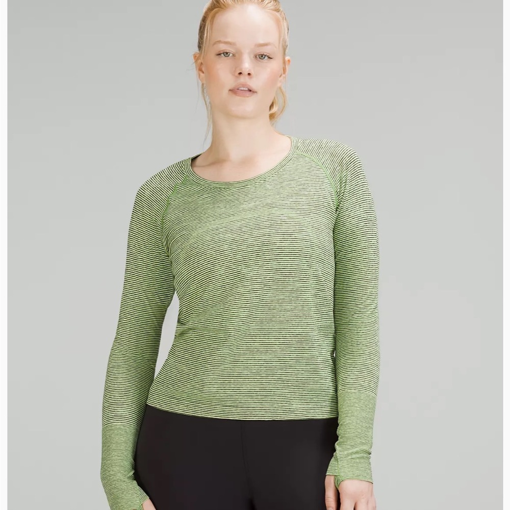 Lulu lemon Swiftly Tech Long Sleeve Shirt 2.0 
Race Length
